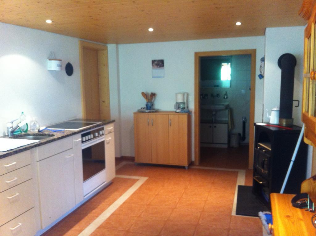 Ferienwohnung im Grünen Grindelwald Zimmer foto